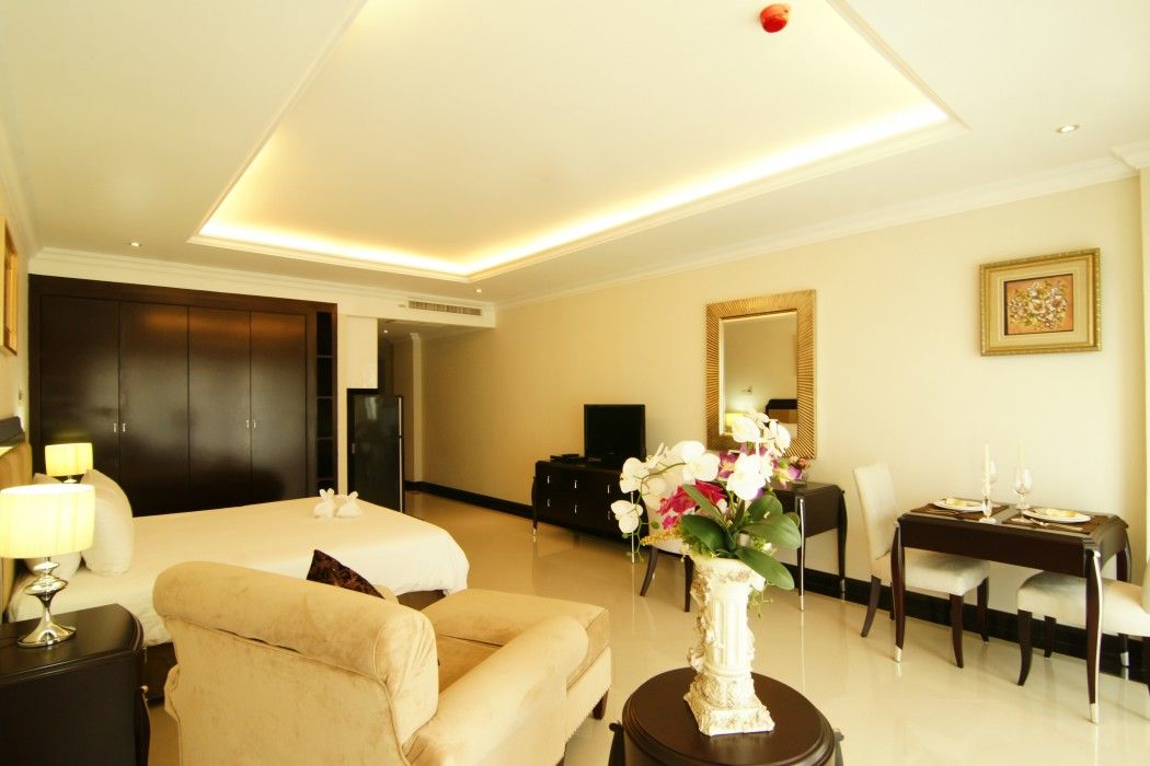 Lk Legend Hotel Pattaya Exterior photo